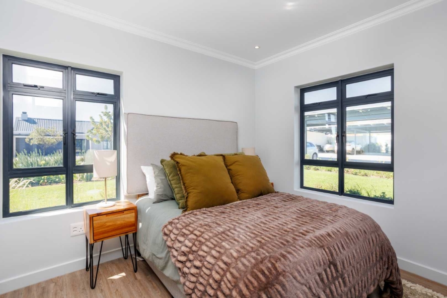 1 Bedroom Property for Sale in Val De Vie Estate Western Cape